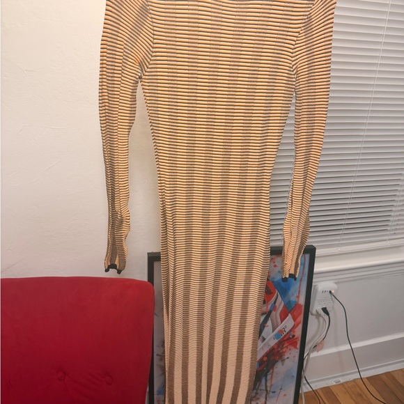 AKIRA Dresses & Skirts - AKIRA Long-Sleeve Striped Ribbed Midi Dress in Yellow and Black